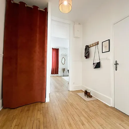 Appartement Le Charmant, 2 Chambres, Parking