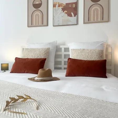 Le Charmant, 2 Chambres, Parking Appartement
