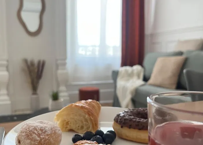 Apartmán Le Charmant, 2 Chambres, Parking